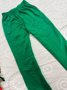 Chic Green High-Waisted Trousers