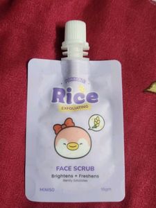 Miniso Rice Face Scrub