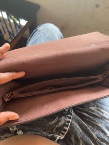 Stylish Vintage Leather Sling Bag