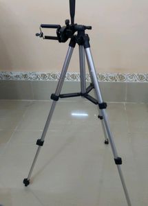 Tripod 360° Rotatable