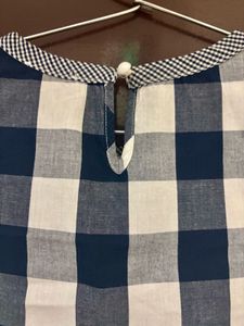SHEIN Checked top - Free
