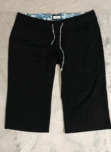 Black Capris with Drawstring Waist