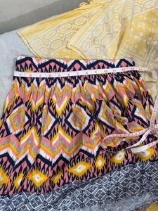 Xhilaration Small Geometric Printed Skirt