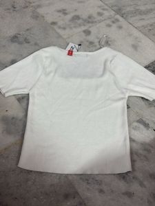 Chic White Ribbed Square Neck Top L size