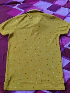 Hollister Yellow Printed Polo Shirt