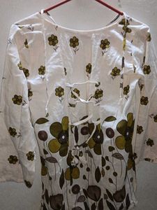 White Floral Print Top