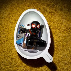 Kinder Joy Spider-Man Figures–Complete Collection