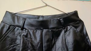 Women - Leather Shorts