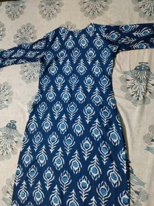 Beautiful Blue Peacock Print Kurta