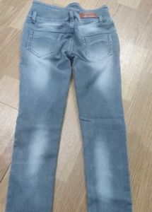 Grey Distressed Skinny Jeans