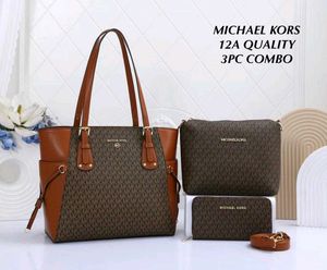 Micheal kors handbags Combo