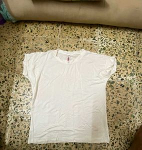 WHITE BODY HUGGING TSHRIT Small Size
