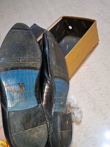 Stylish Black real leather Loafers