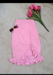 Bodycon Ruffle Skirt With Ruched Slit