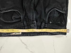 Levi's Black Denim Jeans