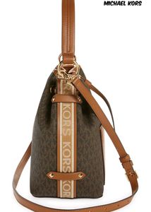 MICHAEL KORS*  *MAEVE MEDIUM BUCKET BAG*