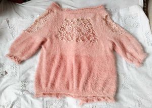 Very Stylish And Beautiful Woolen Warm Cardigan