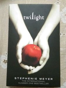 Twilight by Stephenie Meyer