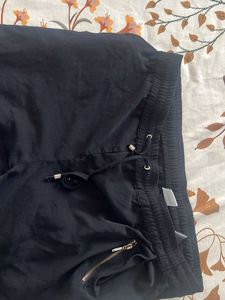 Black Joggers with Zipper Pockets