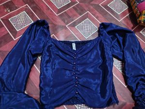 Chic Blue Ruched Puff Sleeve Top