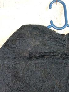 Chic Black Lace Strapless Top Partywear