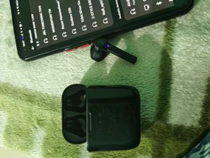 boat earbuds - only one bud
