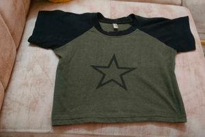 Olive Green Star Graphic T-Shirt