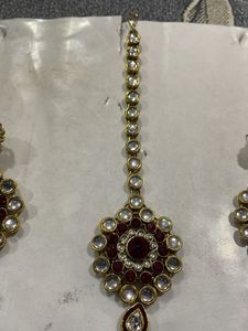 Exquisite Kundan Necklace Set