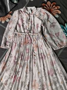 Floral Pleated Midi Dress
