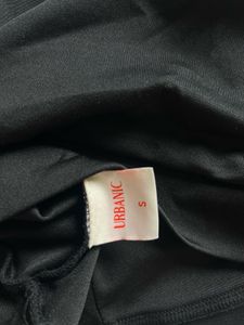 Urbanic - Black Chain Strap Crop Top