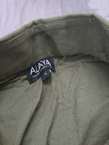 Stylish Olive Green Cropped Top with Bottom