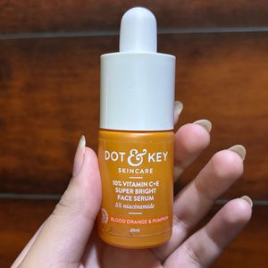 🍋‍🟩Dot&Key 10% Vitamin C + E face serum 🍋