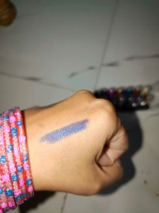 Mini Bullet Eyeshadow