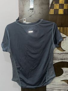 Savana Women's Athletic T-Shirt