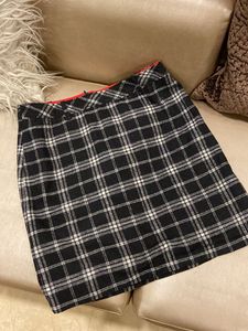 Woollen Checkered Skirt