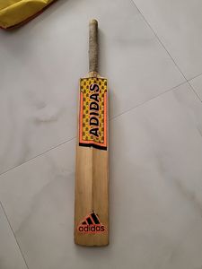 Bat