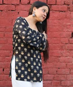 SAANGH CORSET BACK KURTI🤍💌
