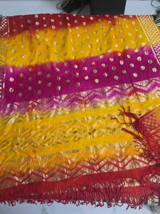 Vibrant Bandhani Dupatta with Golden Motifs