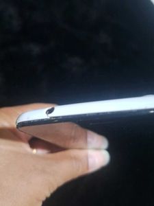 Gionee P5L Mobile Phone (Not working condition)