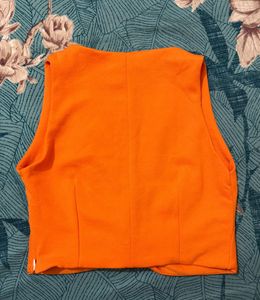 Uptownie India Orange Twist-Front Crop Top (XS) 🧡