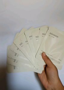 Mixsoon Bean essence Pads