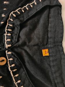 Black Kurti