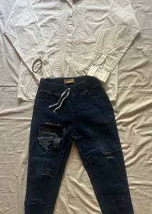 Embroidery shirt Jeans outfit