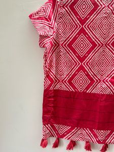 Red &amp; White Patterned Top