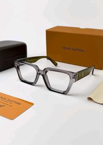 Luxury Square Eyeglasses