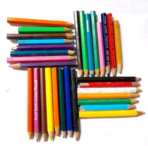 Small Colored Pencils Set