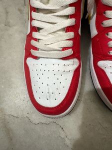 NIKE AIR JORDAN 1 HIGH FUSION RED UK 7 (41)