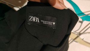 Zara Black High-Waisted Pants