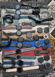 Smartwatch Bundle - Multiple Colors