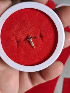 Stunning Red &amp; White Stone Nose Ring gold